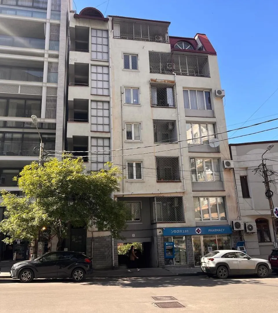 Apartamento Round Garden In Vake Tiflis 0*,